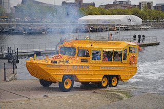 DUCK BOATの画像