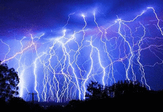 LIGHTNING STRIKESの画像