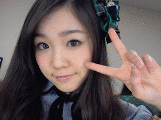 石田安奈の画像