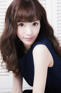 室井理瑶子の画像