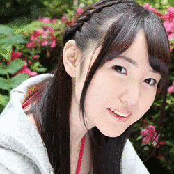 上月せれなの画像