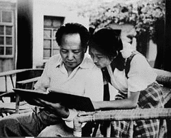 904年に亡くなった人物の画像