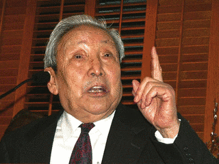 劉賓雁の画像