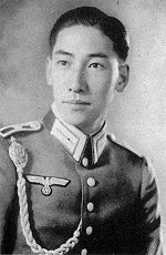 蒋緯国の画像
