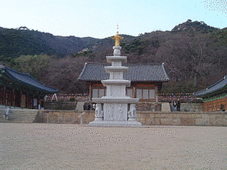 曹徳の画像