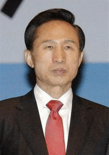 広西チワン族自治区出身の人物の画像
