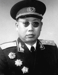 李作鵬の画像