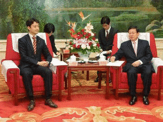黄興国の画像