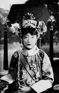 孝愍皇后の画像