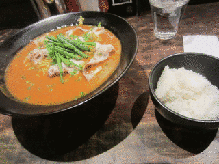 辛珍之の画像