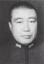 草鹿龍之介の画像