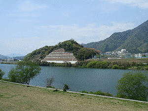 宮庄経友の画像