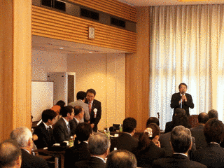 赤沢政経の画像