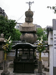 本多忠朝の画像