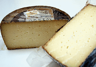 スペインのチーズの画像