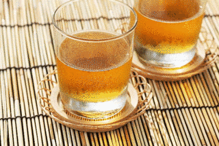 麦茶の画像