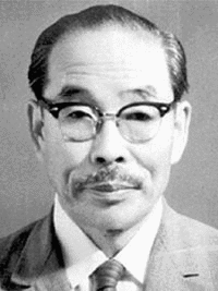 卞栄泰の画像