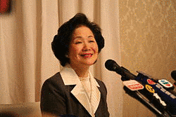陳方安生の画像