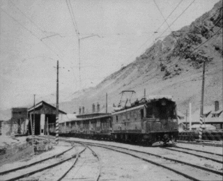アンデス横断鉄道E-100形電気機関車の画像