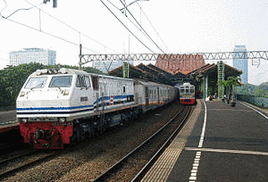 インドネシアの鉄道の車両番号の画像