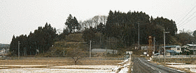 石塔義房の画像
