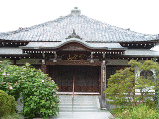 岩松経国の画像