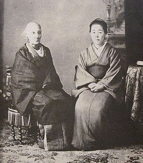 楠本イネの画像
