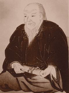 緒方春朔の画像