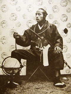 春山弁蔵の画像