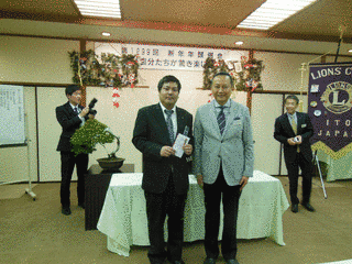 伊東長としの画像