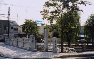 鳥居瀬兵衛の画像