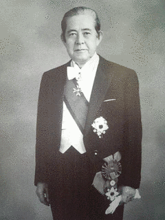 佐藤信寛の画像