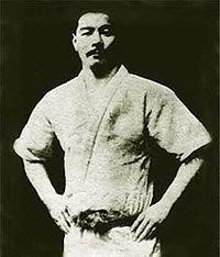 コンデ・コマの画像