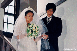 緋の十字架の画像