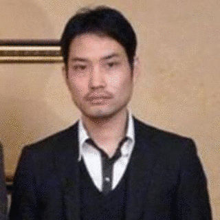 窪田崇の画像