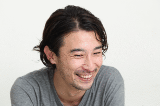 丸山健志の画像