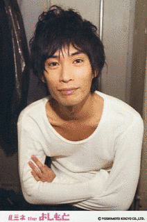 安達健太郎の画像