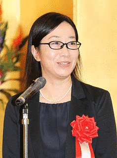 藍沢羽衣の画像