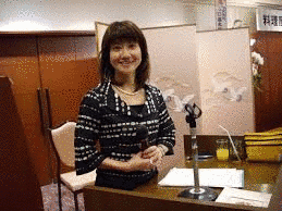 秋山香乃の画像