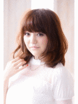 飯塚朝美の画像