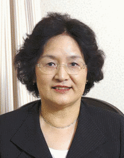 宇江佐真理の画像