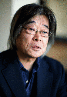 乙川優三郎の画像