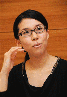 小山田浩子の画像