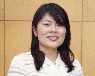 片川優子の画像