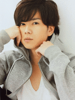 加藤シゲアキの画像