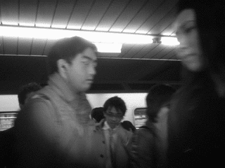 木下古栗の画像