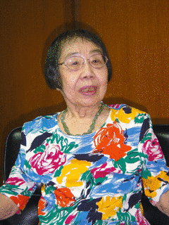 河野多惠子の画像