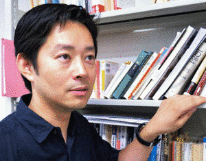辻井南青紀の画像