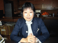 夏石鈴子の画像