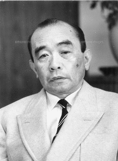 舟橋聖一の画像